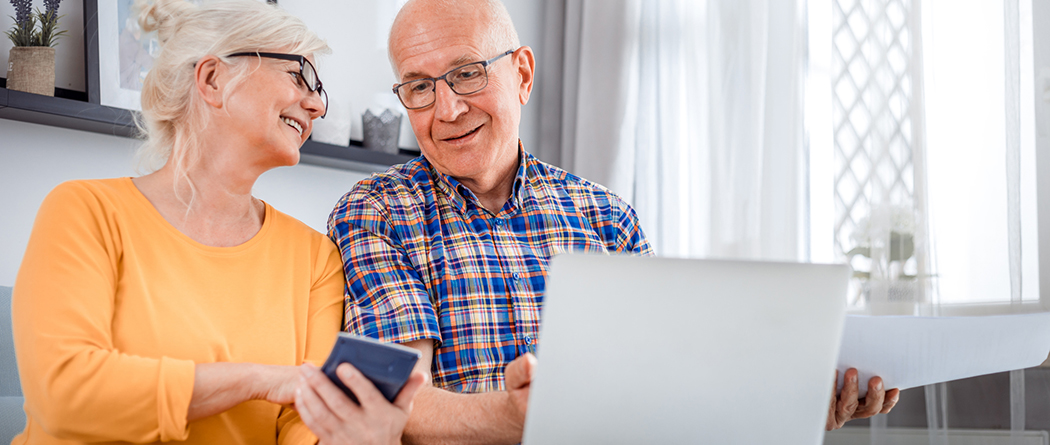 Retired couple calculates budget